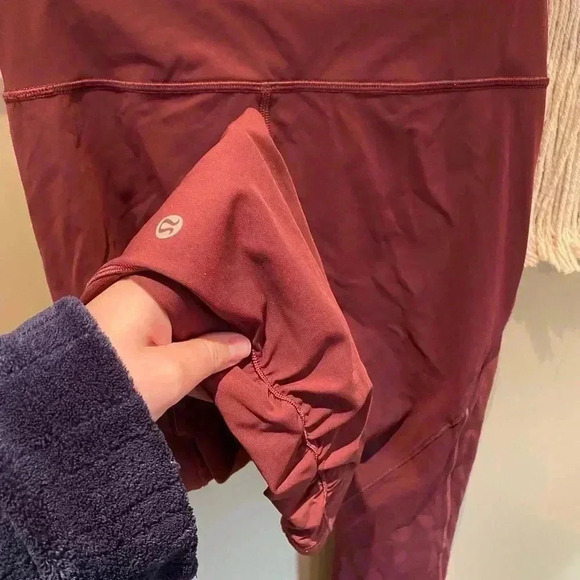 LULULEMON RARE RAIN ON TRAIN ON TIGHT LEGGINGS IN REDWOOD COLOR SIZE 6 - Picture 8 of 9